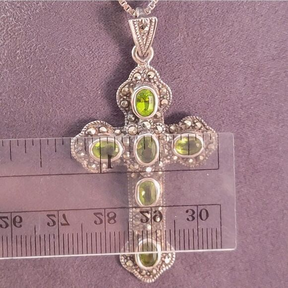 Sterling Peridot Cubic Zirconia Marcasite Cross Pendant Necklace - Picture 7 of 9